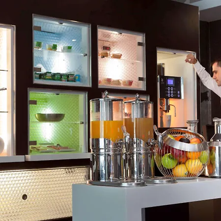 Hotel Novotel Centro 4*